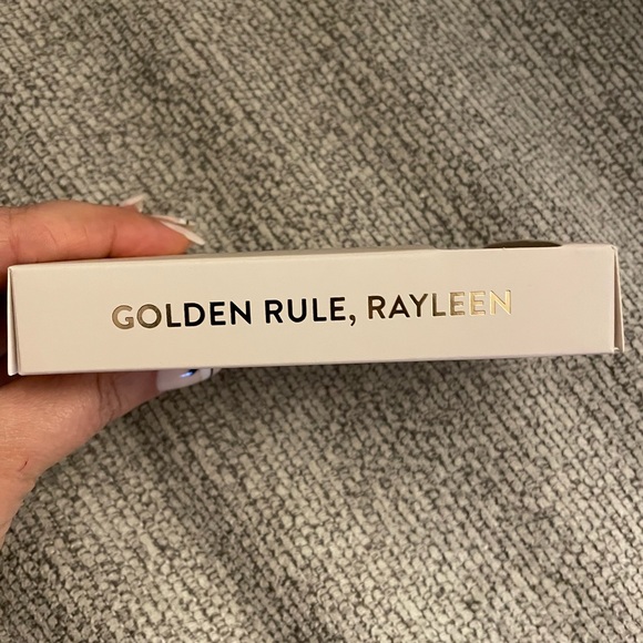 Red Aspen Nail Dashes in Golden Rule, Rayleen Press On Nails NEW - Picture 2 of 2